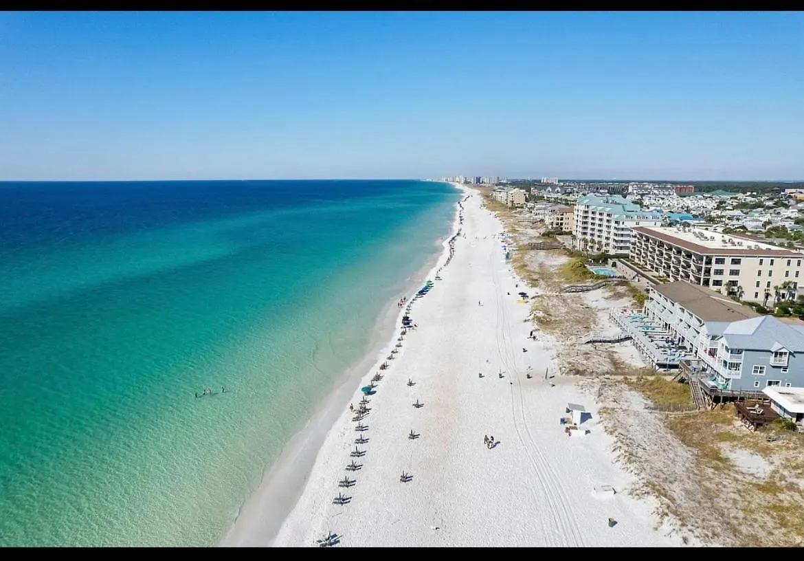 Have A Stunning Tahitian Daydream At Villages Of Crystal Beach Destin